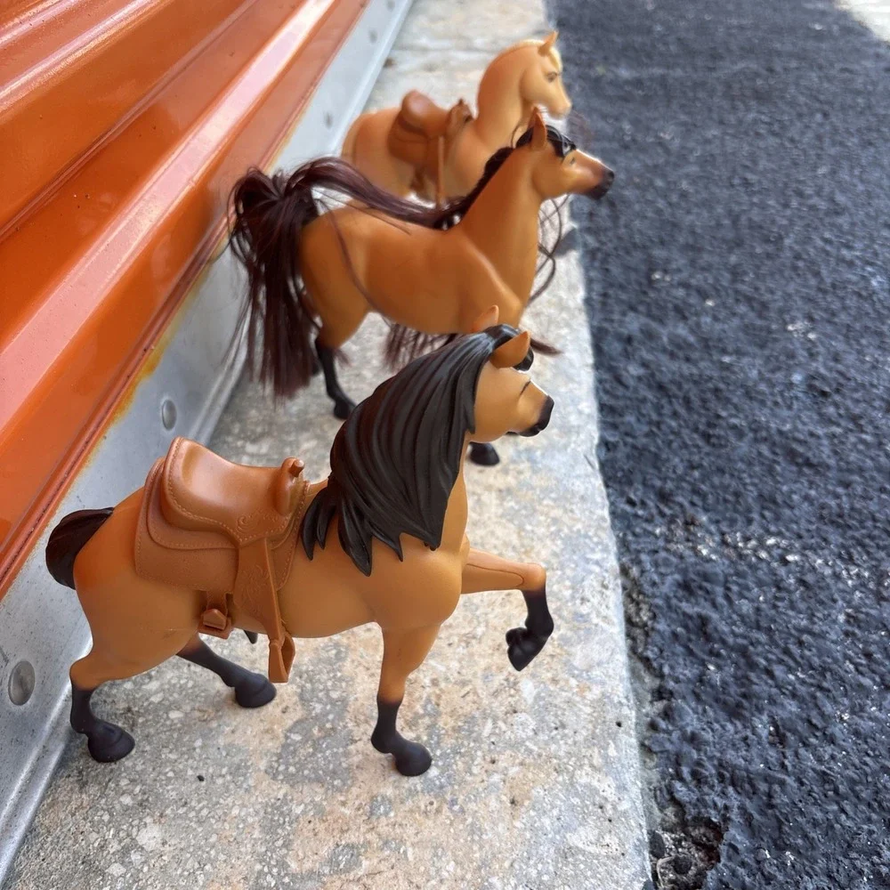 Lot Of 3 DreamWorks Spirit Riding Free 7
